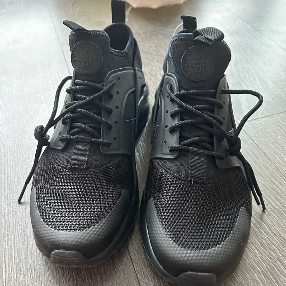 Nike huarche ultra (triple black)
